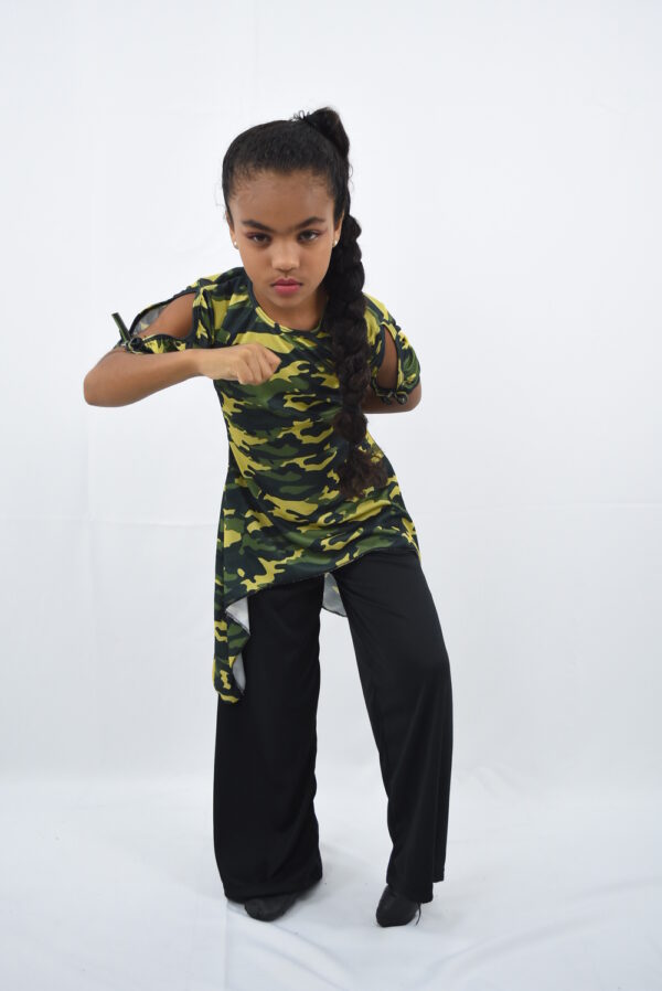 Conjunto Bata Camuflada Calca Pantalona infantil R10000 - Roupas de Dança Ministerial - Estilo Dança